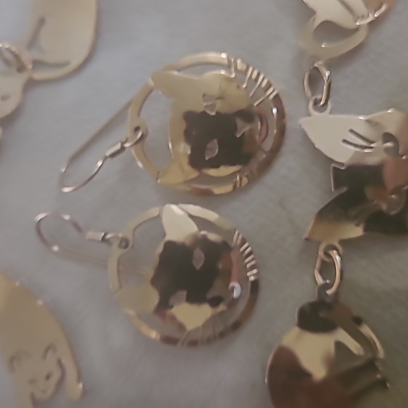 Vintage Wild Bryde Gold Tone Cat Necklace and earrings New beutiful gold tone - Picture 5 of 7